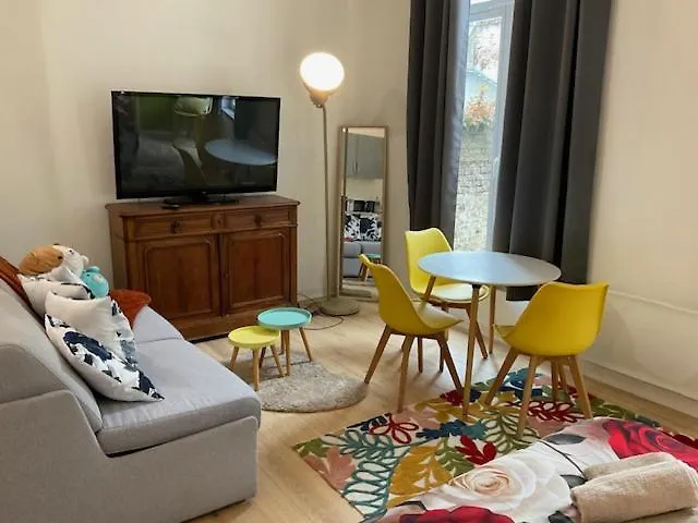 Cosy Bora Bora-confort Pour 4 Personnes A Amiens