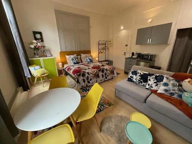 Cosy Bora Bora-confort Pour 4 Personnes A *